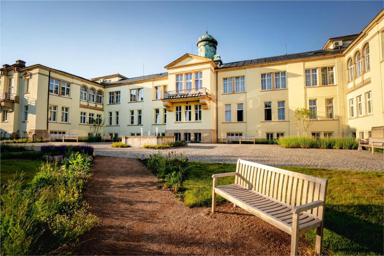 Hotel Zamecek Podebrady Exterior photo